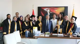 İletişim Fakültesinde Mezuniyet Coşkusu