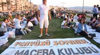 İzmir'de 'Yeryüzü Sofrası' Kuruldu