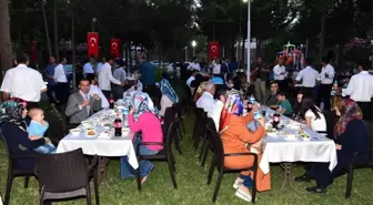 Şanlıurfa İl Eminiyet Müdürlüğünden Şehit ve Gazi Ailelerine İftar Yemeği