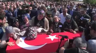 Şehit Başçavuş Fevzi Kıral Son Yolculuğuna Uğurlandı