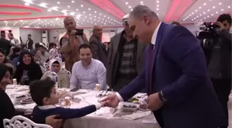 Uşak Valisi Okur, Şehit Aileleri ve Gazilere Iftar Verdi