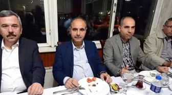 Vali Sahuru Polislerle Yaptı