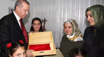 Cumhurbaşkanı Erdoğan Şehit Evinde İftar Yaptı