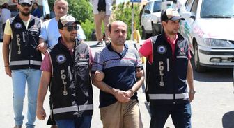 Diyarbakır'da Fetö'nün Hücre Evine Baskın: 1'i Bölge İmamı 3 Gözaltı