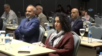 Avm'lerdeki Güvenlik Kapısından Geçmenin Sakıncası Yok'