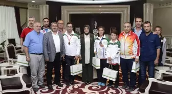 Başkan Toru Başarılı Sporcuları Ağırladı