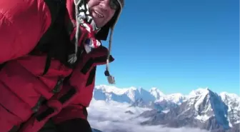 Birkaç Ay Ömrü Kalan Kanser Hastası Everest'in Zirvesine Çıktı