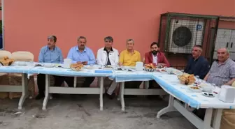 Doğan Çelik Burhaniye de İftar Verdi
