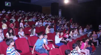Kuşadası Belediye Tiyatrosundan Çevre Gününe Özel Oyun