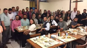 Payitaht Ekibi Sevenleriyle Iftar Yemeğinde Buluştu