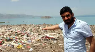 Van Gölü Çöplüğe Döndü