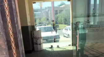 Iran'da Çifte Saldırı