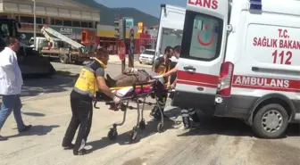 Kamyonun Karıştığı Kaza Güvenlik Kamerasında