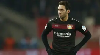 Hakan Çalhanoğlu İçin Flaş Transfer İddiası!