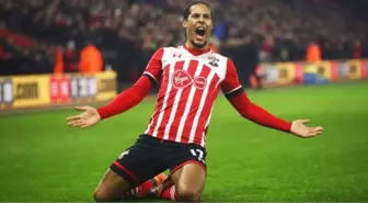 Liverpool'dan Van Dijk Transferinde Geri Adım