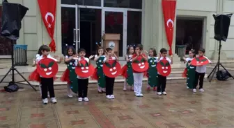 Miniklerin Mezuniyet Heyecanı