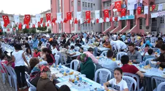 Akpınar TOKİ Konutlarında Toplu İftar Yapıldı