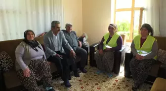 Ayrancı Belediyesi Yaşlı ve Muhtaç Vatandaşların Evlerini Temizliyor