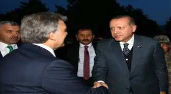 Cumhurbaşkanı Erdoğan Ile Abdullah Gül Yan Yana