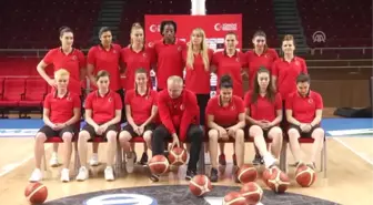 Kadın Basketbolcuların Hedefi Büyük