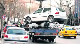 Trafikteki Çekicilerin Araç Çekme İşini Ticarete Döktükleri İddia Edildi