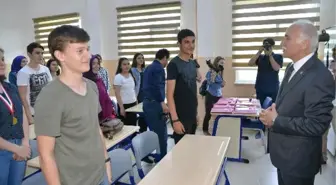 Vali Şahin'den Termeli Öğrencilere: Ailenize Söyleyin, Evlerin Dış Cephelerini Boyasınlar