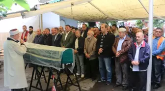 Yangında Ölen Emekli İmam Toprağa Verildi