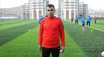 Elaziz Belediyespor, Turgut ile Devam Kararı Aldı