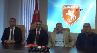 Alpay Özalan, Samsunspor'la 3 Yıllık Sözleşme Imzaladı