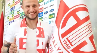 Aydın Karabulut Resmen Antalyaspor'da