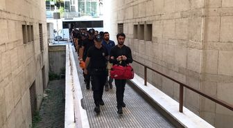 Bursa'da Fetö'nün 'Gaybubet' Evlerinden Alınan 11 Kişi Adliyeye Sevk Edildi
