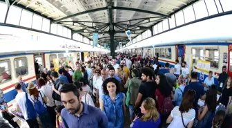 Kemal Kılıçdaroğlu Kadıköy Kitap Günleri'ndeydi