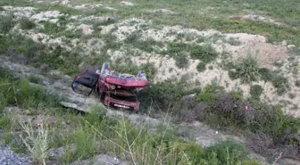 Konya'da Otomobil Şarampole Yuvarlandı: 1 Ölü, 3 Yaralı