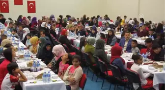 Yetimler Iftarda Buluştu