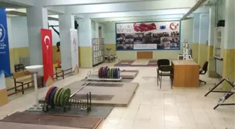 15 Temmuz' Halter Salonu Hizmete Açıldı