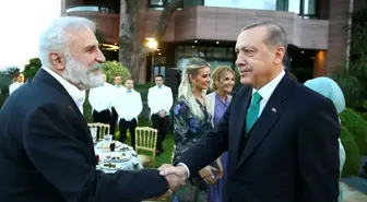 Erdoğan, Sanatçı ve Sporcularla İftarda Buluştu