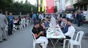 Çekmeköy'de Sarı Lacivert İftar