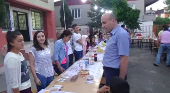 Kulp'ta Teog'da Dereceye Giren Öğrencilere Yemek Verildi