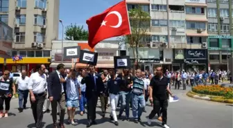 Mersin'de CHP'liler 'Adalet' İçin Yürüdü