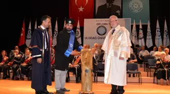 Yüksekokul Öğrencileri Diplomalarına Kavuştu