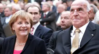 Almanya Eski Başbakanı Helmut Kohl Hayatını Kaybetti