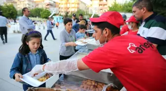 Demetevler Sakinleri İftar Sofrasında Buluştu