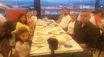 Düzce Barosu Avukatları İftarda Bir Araya Geldi