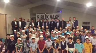 Vali Aktaş Kuran Kursu Öğrencileri ile Bir Araya Geldi