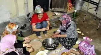 Gaziantepli Kadınların 'Yuvalama' Mesaisi