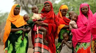 Fotoğraflarla 300 Bin Çocuğun Sokaklarda Yaşadığı Kenya