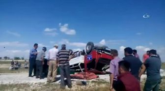 Kamyonet Takla Attı: 1 Ölü, 1 Yaralı