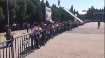 Manisa Askerlerin Yemekten Zehirlendiği Manisa Piyade Eğitim Tugayı'nda Yemin Töreni