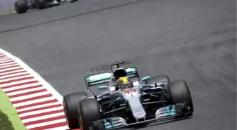 Azerbaycan'da Pole Pozisyonu Hamilton'ın