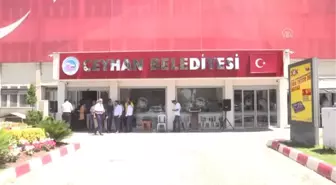 AB Bakanı Çelik, Ceyhan Belediyesi'nde Düzenlenen Bayramlaşma Törenine Katıldı